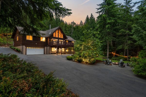 10-web-or-mls-4918+N+Lake+Cushman+Rd,+Hoodsport,+WA_Luminate+Media_010